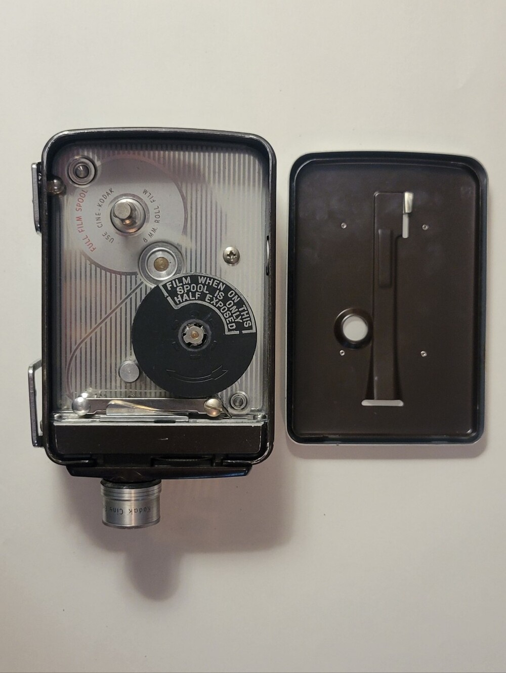 Kodak Brownie 8mm Movie Camera - Silver and Black - Picture 9 of 10